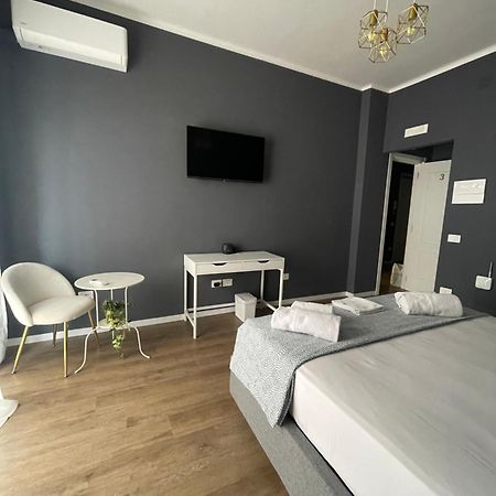 Isvi Bari Comfort Rooms Bagian luar foto