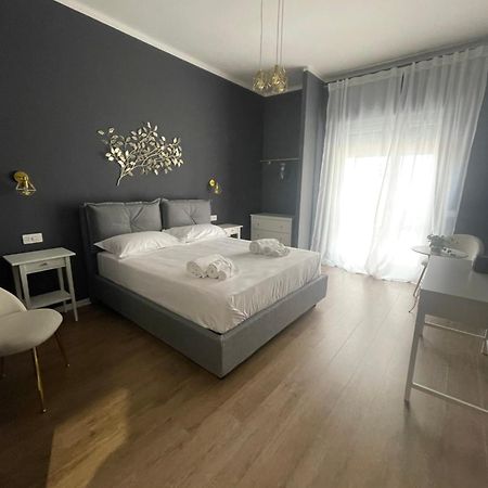 Isvi Bari Comfort Rooms Bagian luar foto
